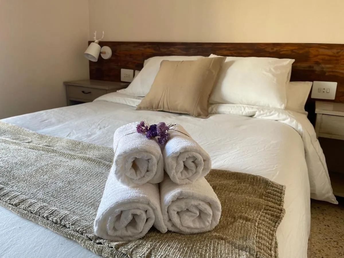 Hotel Fonda Peremiquel Castellar De N'Hug España