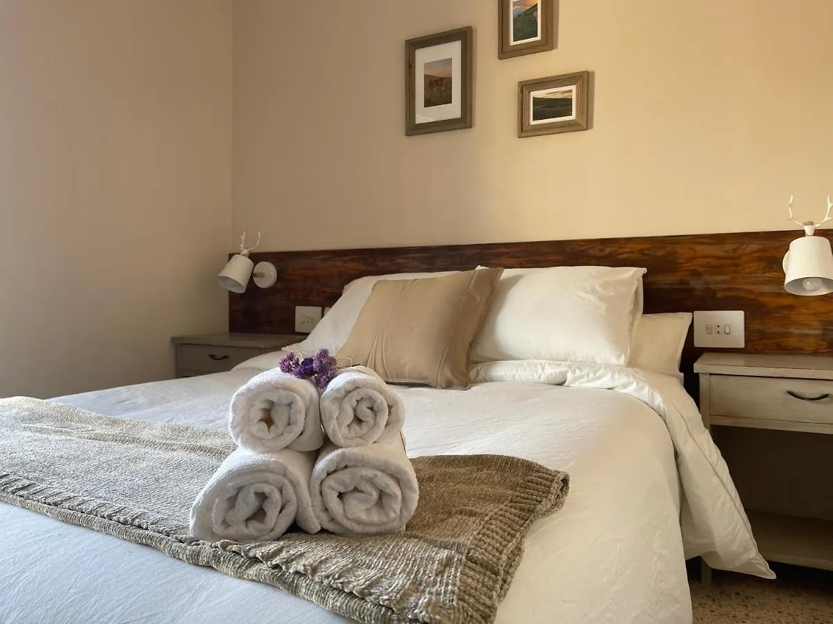 Hotel Fonda Peremiquel Castellar De N'Hug 0*,