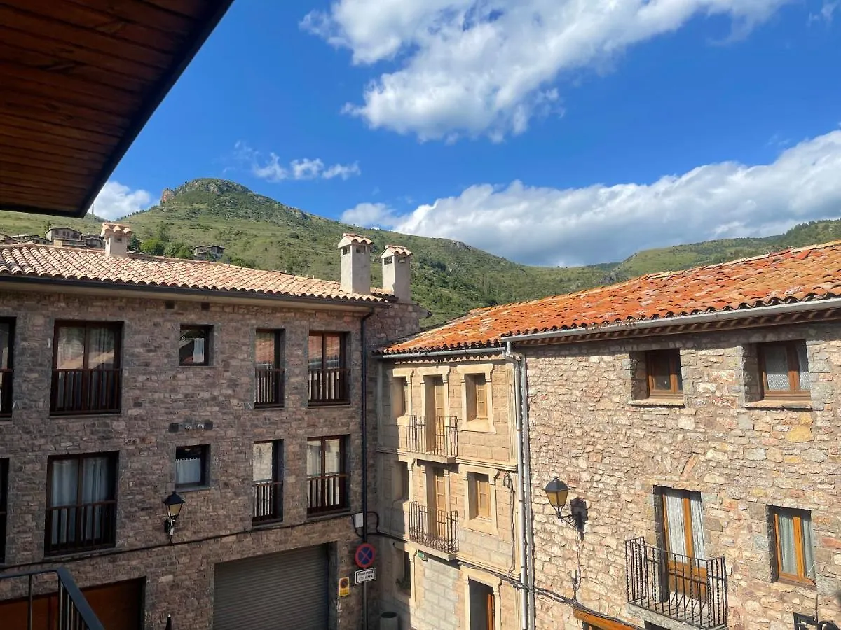 Hotel Fonda Peremiquel Castellar De N'Hug